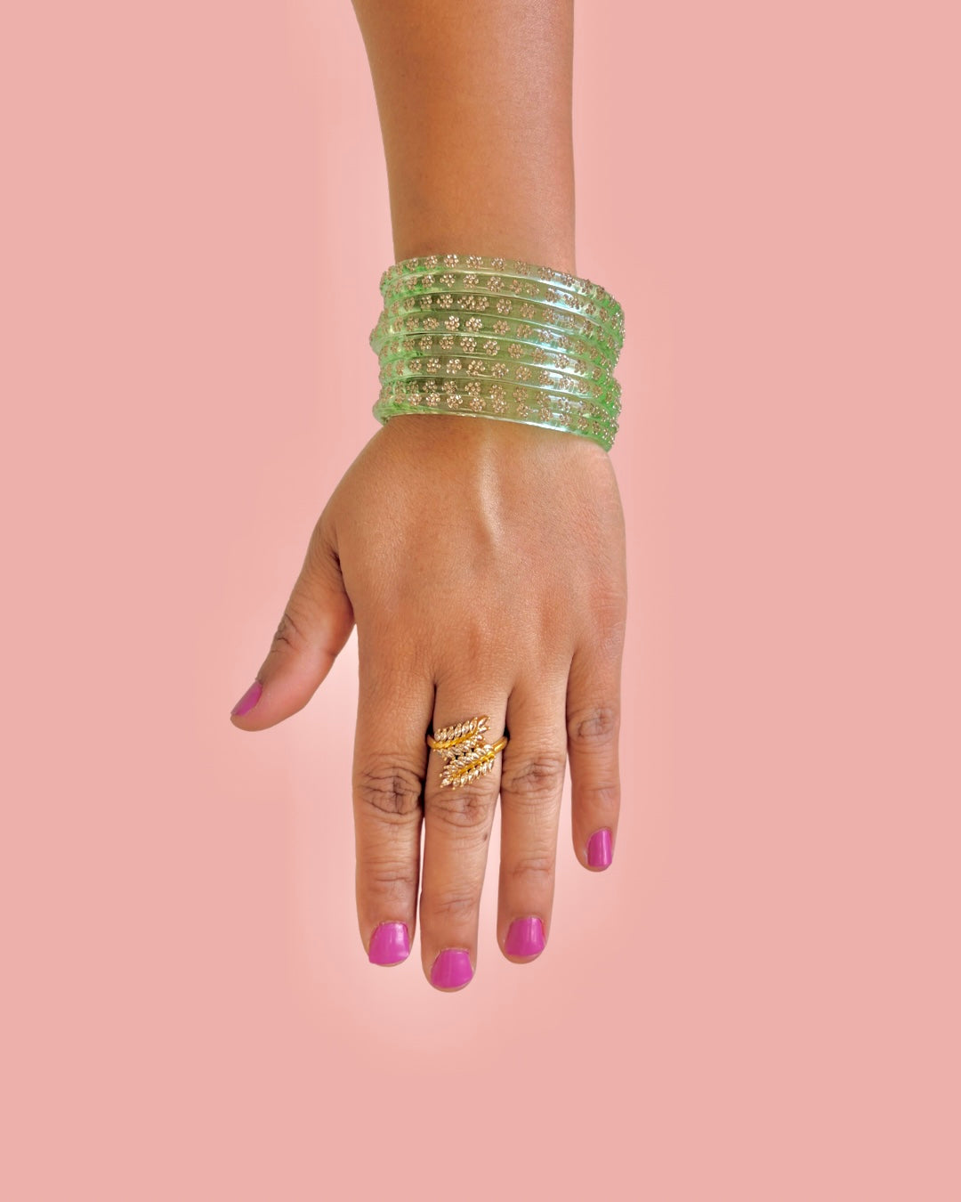 Raiya glass bangles