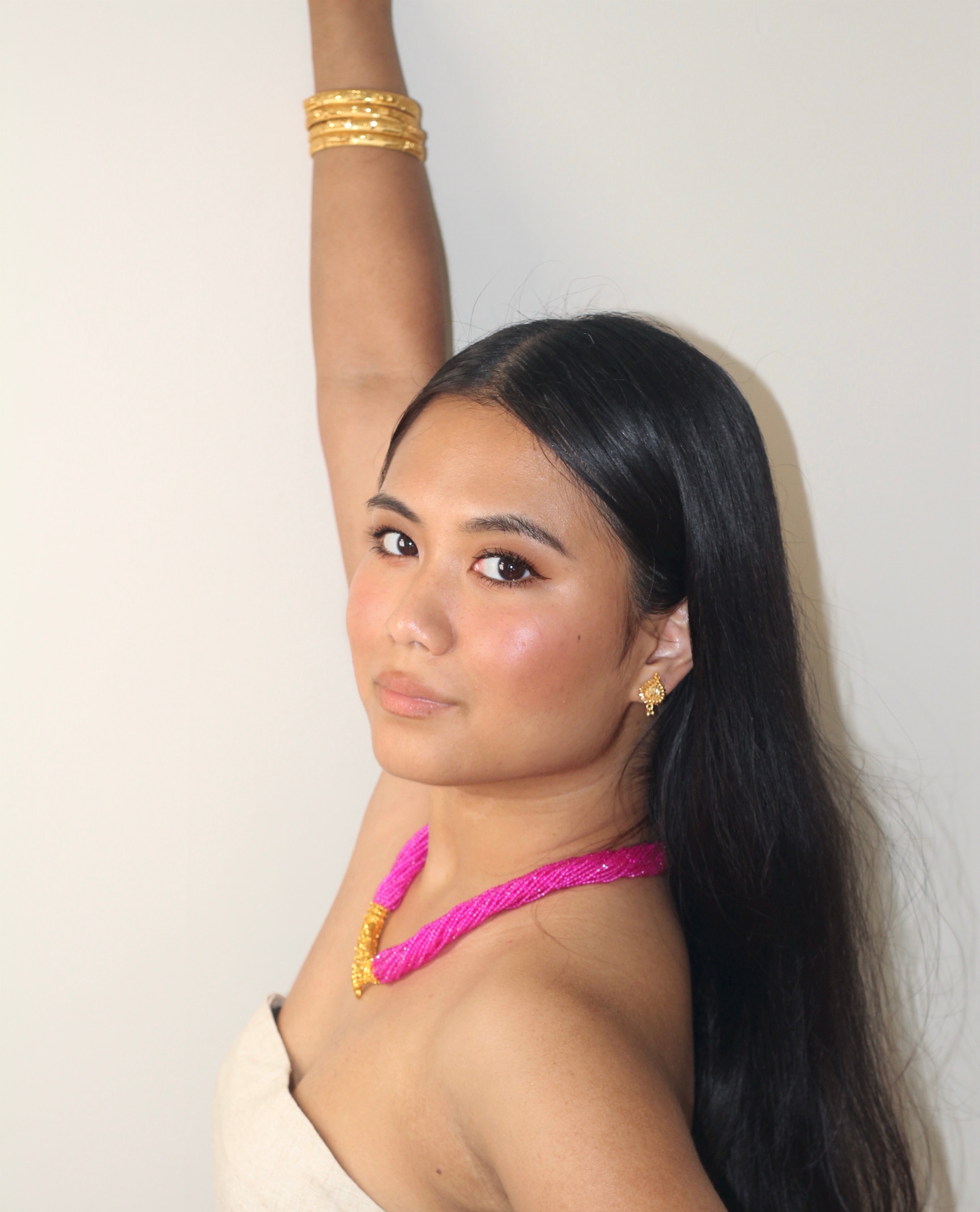 Fuchsia beaded necklace