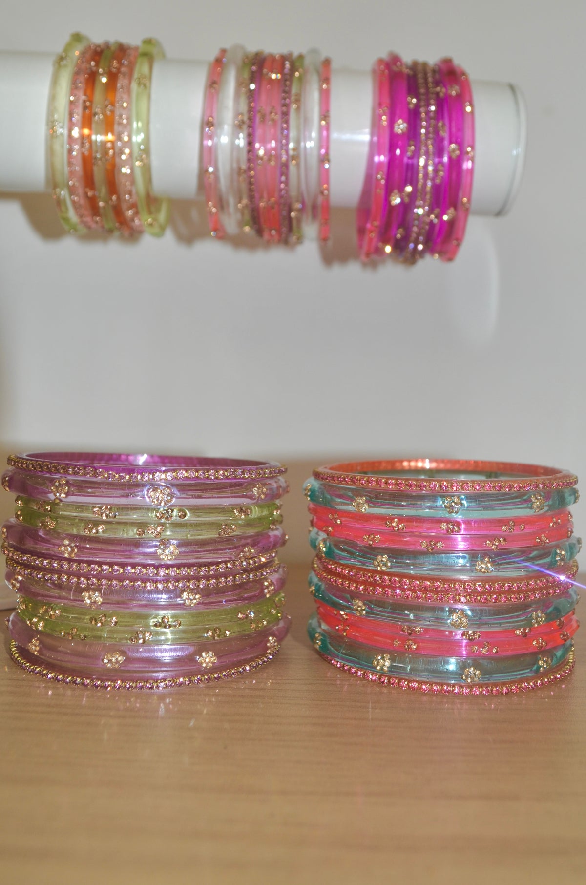 Float bangle stack